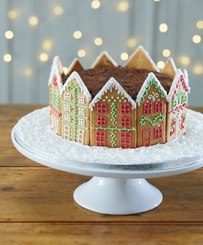 7 Photos of Christmas House Cakes