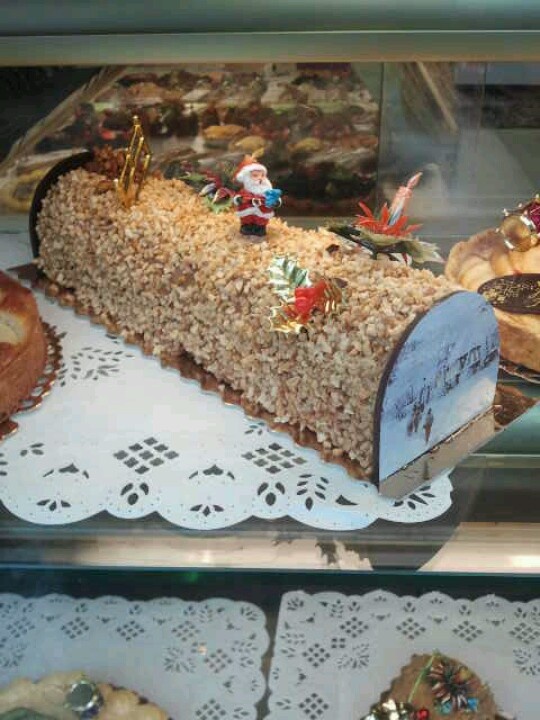 Christmas Log Cake