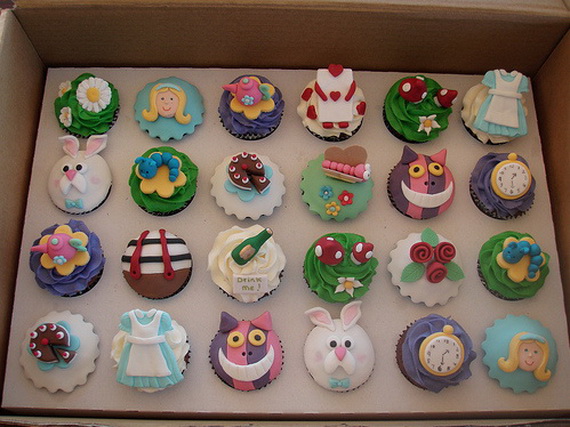 Disney Alice in Wonderland Cupcakes