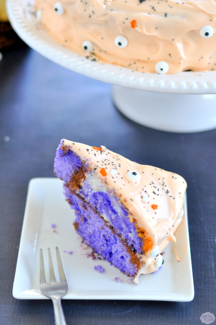 7 Photos of Halloween Light Orange Cream Cakes