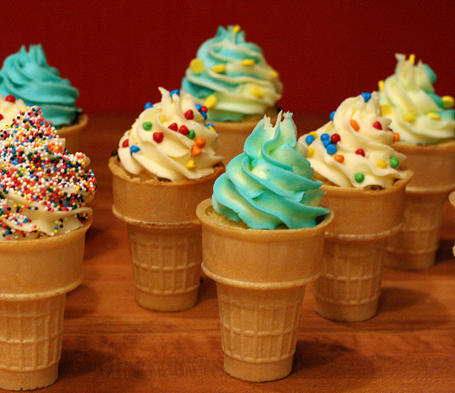 8 Photos of Frosting Ice Cream Cone Cupcakes