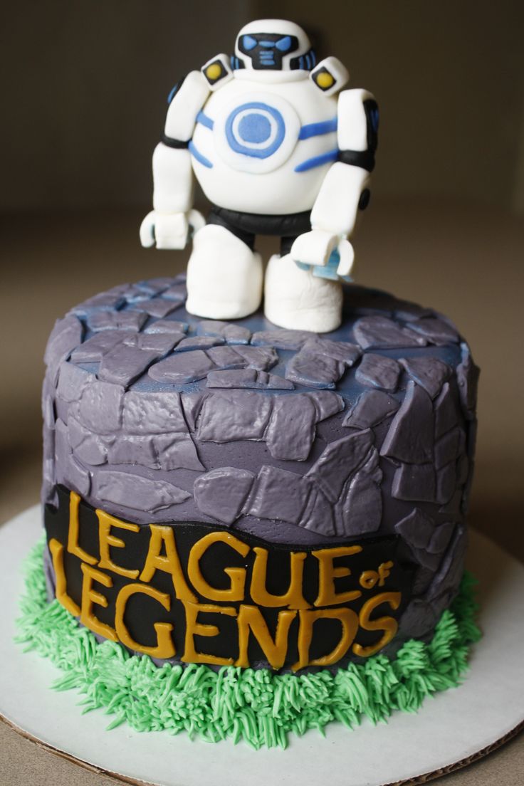 League of Legends Birthday Cake