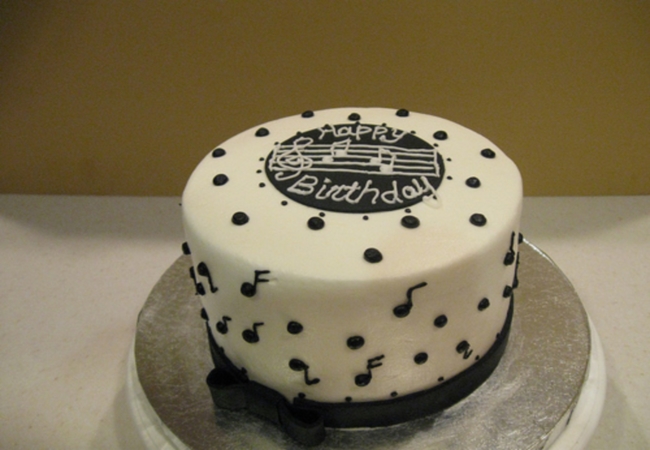 Musical Instrument Birthday Cake