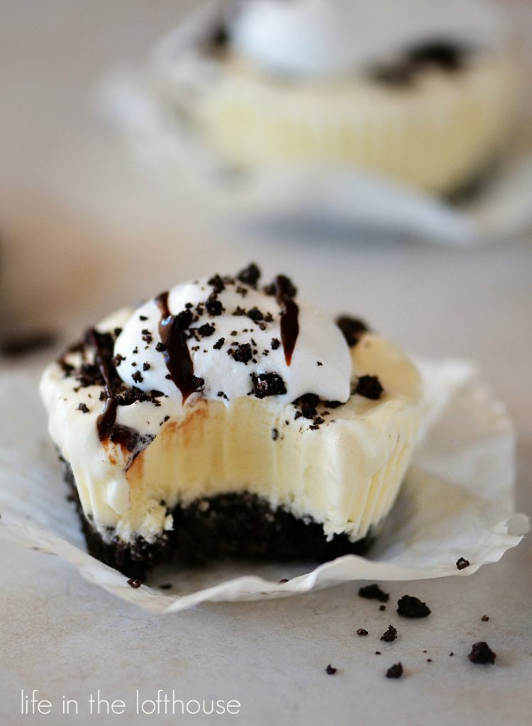 Oreo Ice Cream Cupcakes