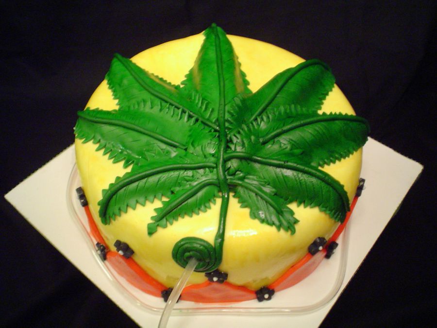 Pot Leaf Birthday Cakes