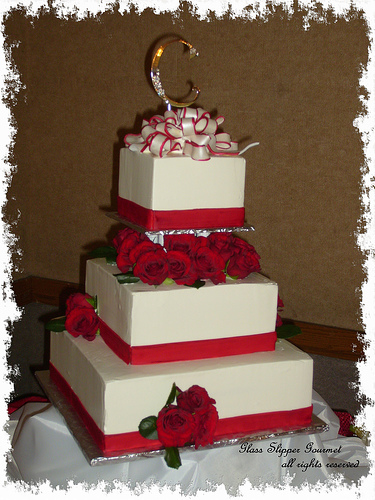 Red and White Square Wedding Cake