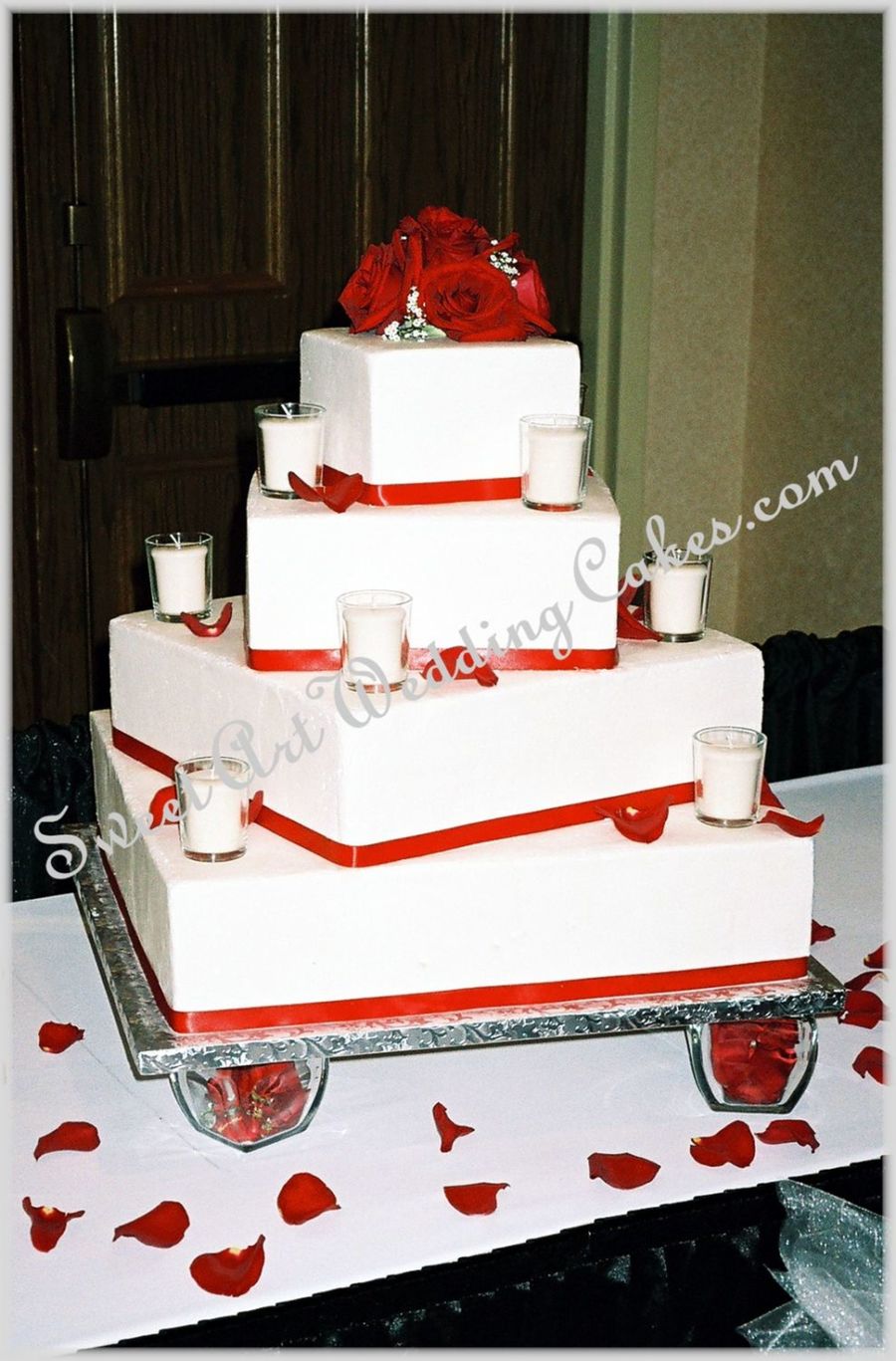 Square Cakes with Roses