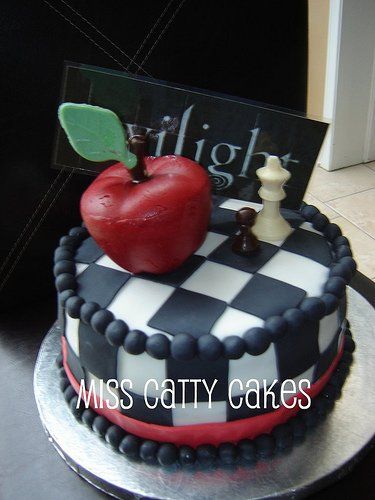 Twilight Birthday Cake Ideas