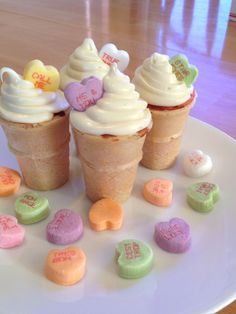 Valentine's Day Ice Cream Cone Cupcakes