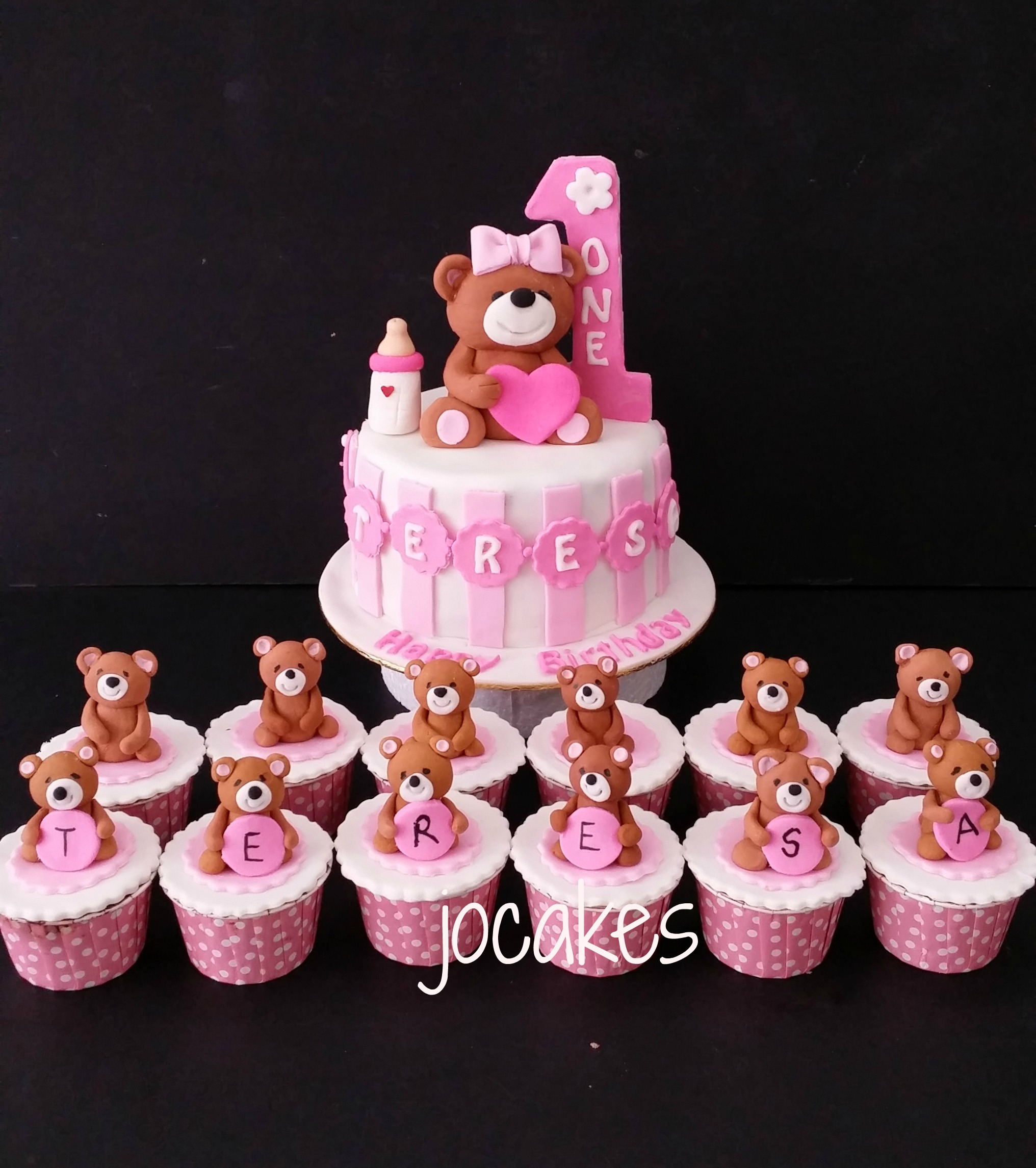 1 Year Old Girl Birthday Cake