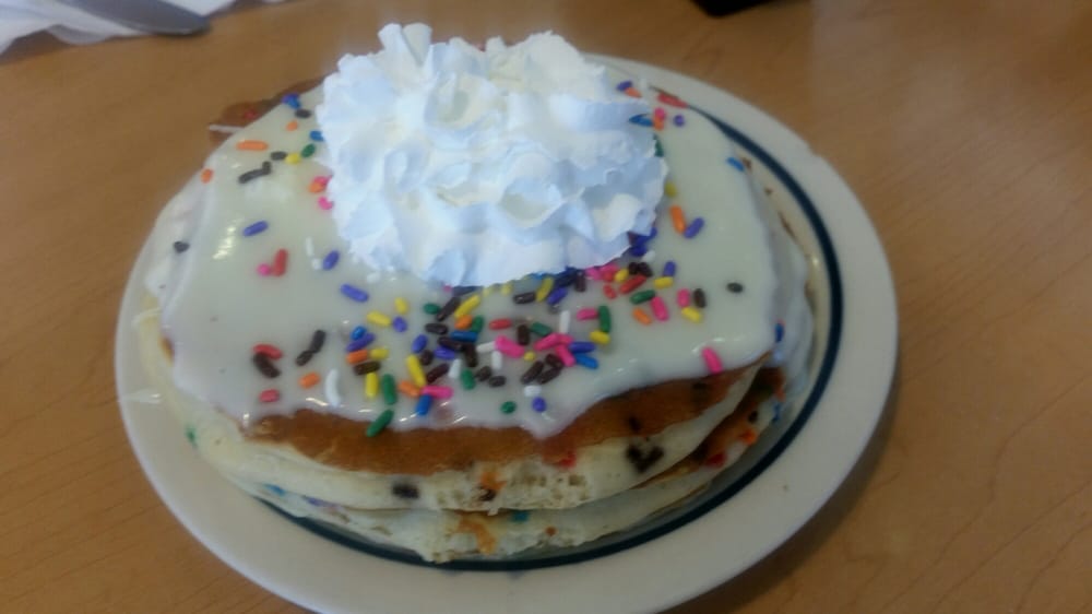 Birthday Cake Pancakes Ihop