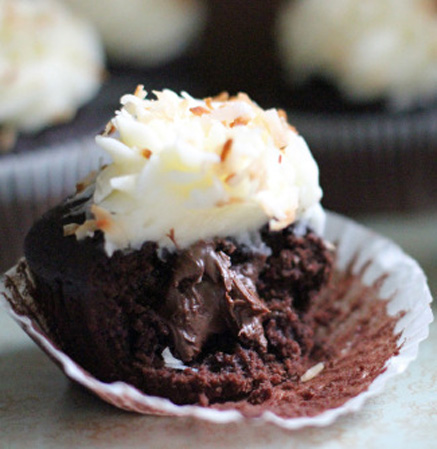 Chocolate Cupcakes with Cream Cheese Filling