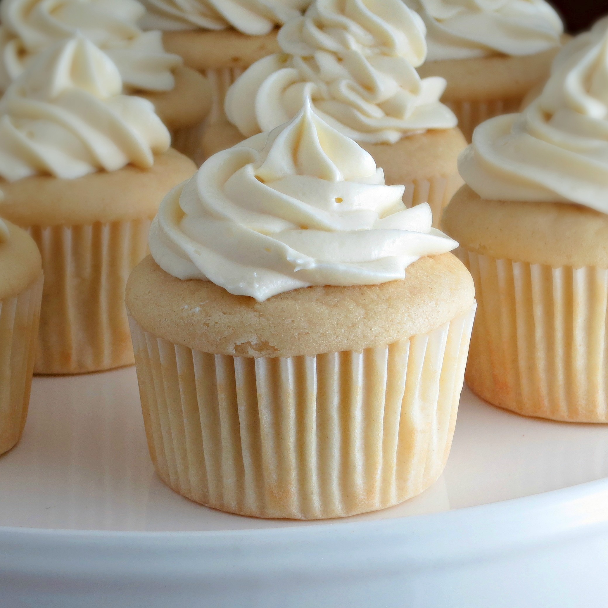 Chocolate Cupcakes with Cream Cheese Filling