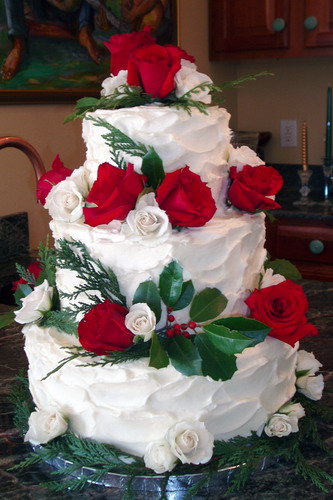 5 Photos of Christmas Wedding Anniversary Cakes