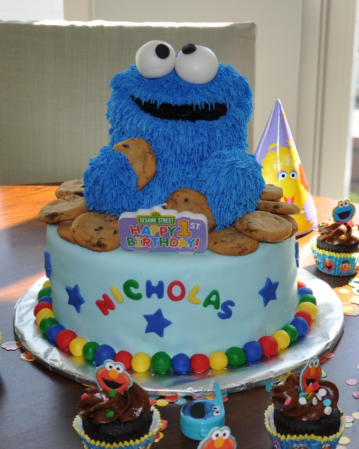 Cookie Monster Birthday Cake