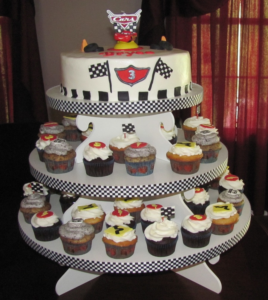 Disney Cars Cupcake Cake