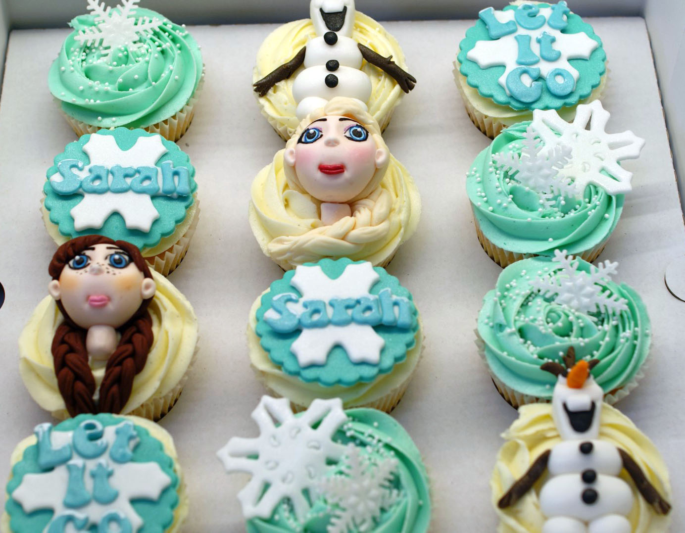 Disney Frozen Cupcakes