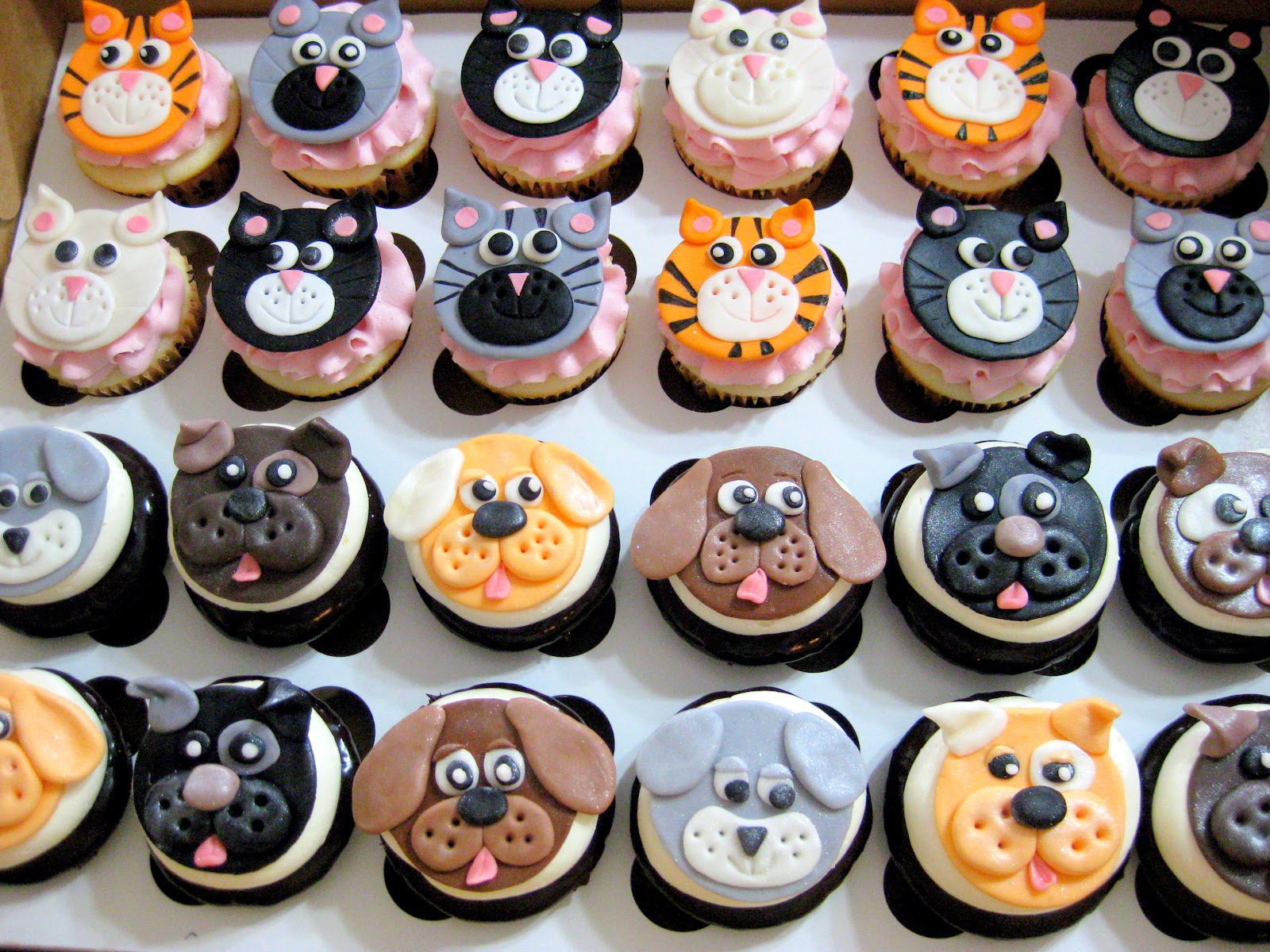 Dog and Cat Cupcakes