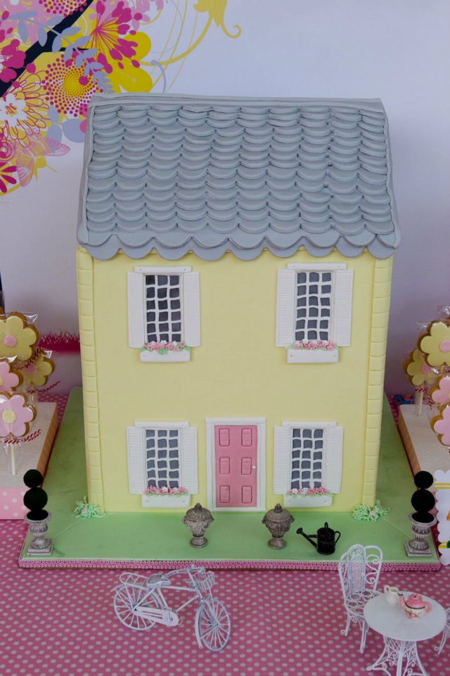 Doll House Cake