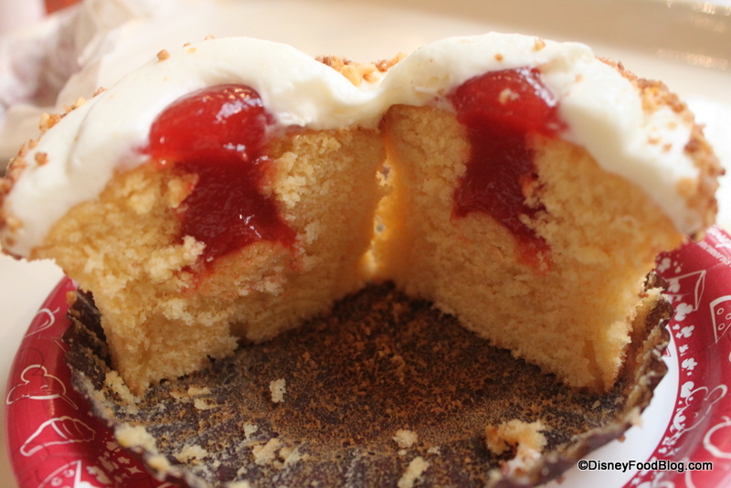 Guava Cream Cheese Cupcake