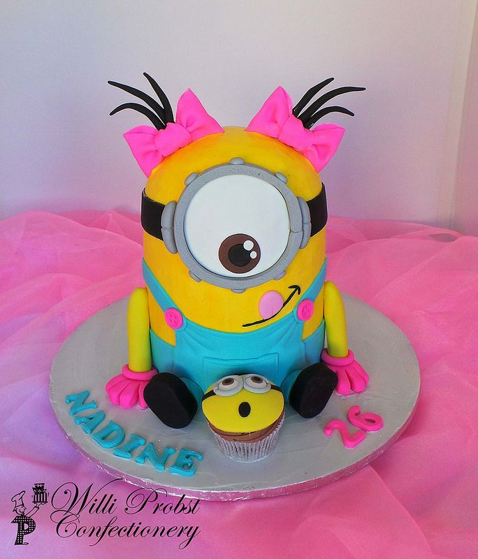 10 Photos of Girl Minions Birthday Cupcakes