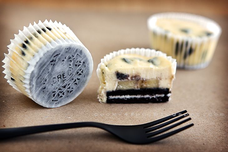 Oreo Cheesecake Bites