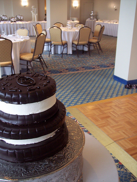 Oreo Cookie Wedding Cake