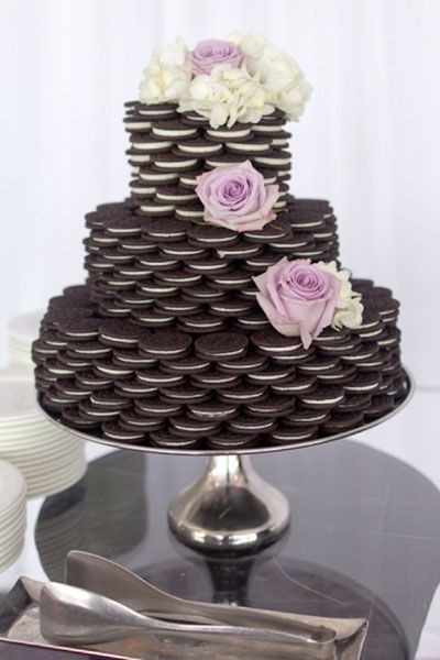 7 Photos of Oreo Cookies Cream Wedding Cakes