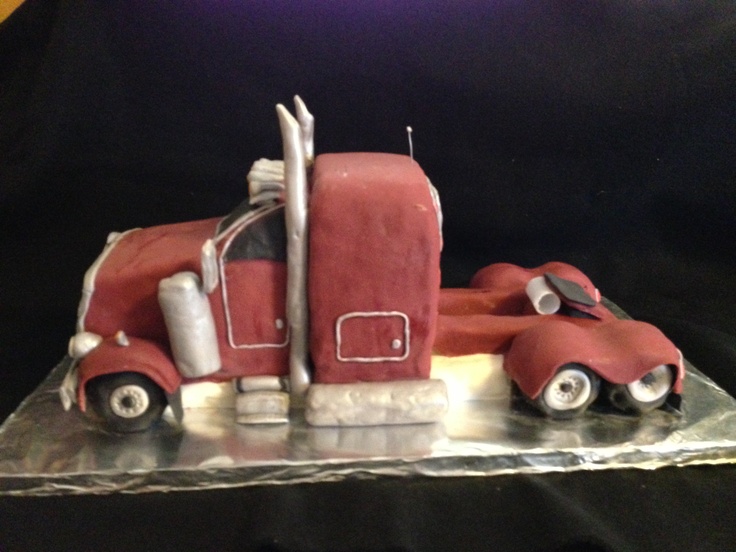 Peterbilt Cake