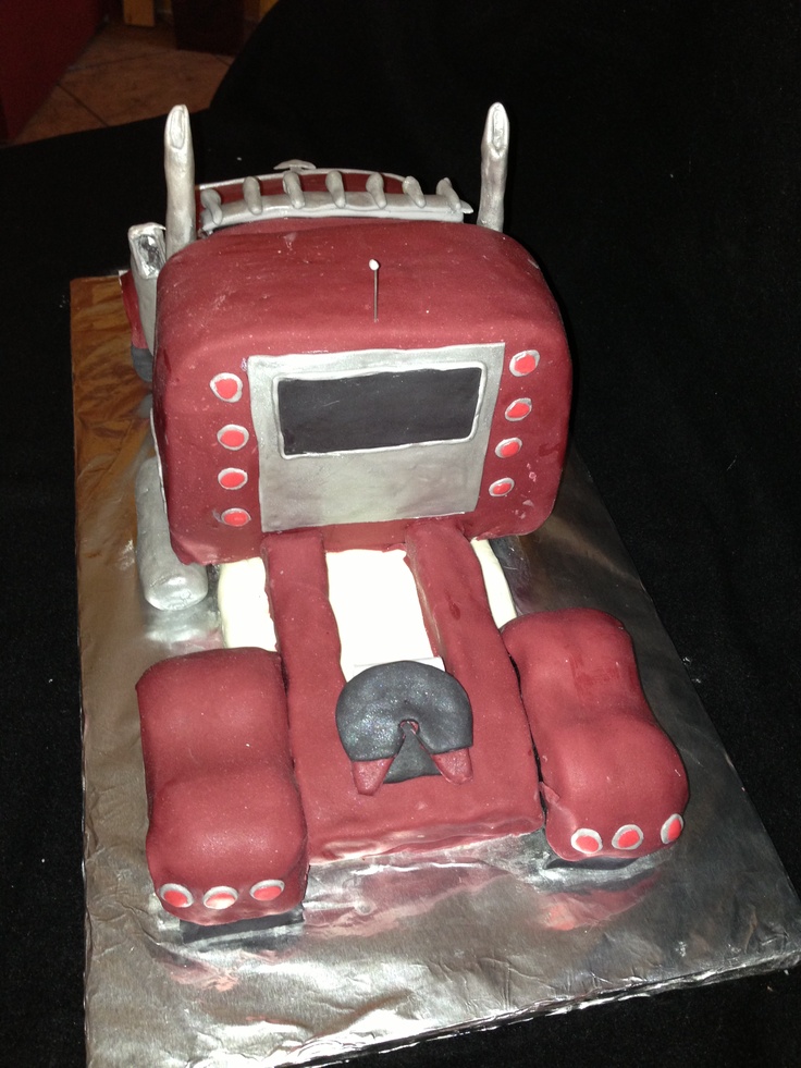 Peterbilt Truck Birthday Cake