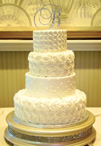 Rosette Wedding Cake with Pearls