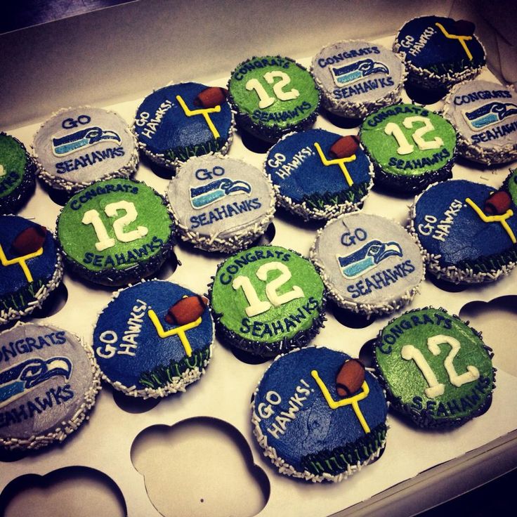 Seattle Seahawks Cupcakes