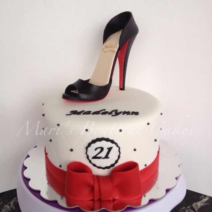 Stiletto Birthday Cake | These