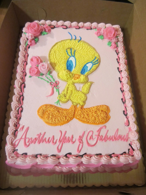 Tweety Bird Birthday Cake