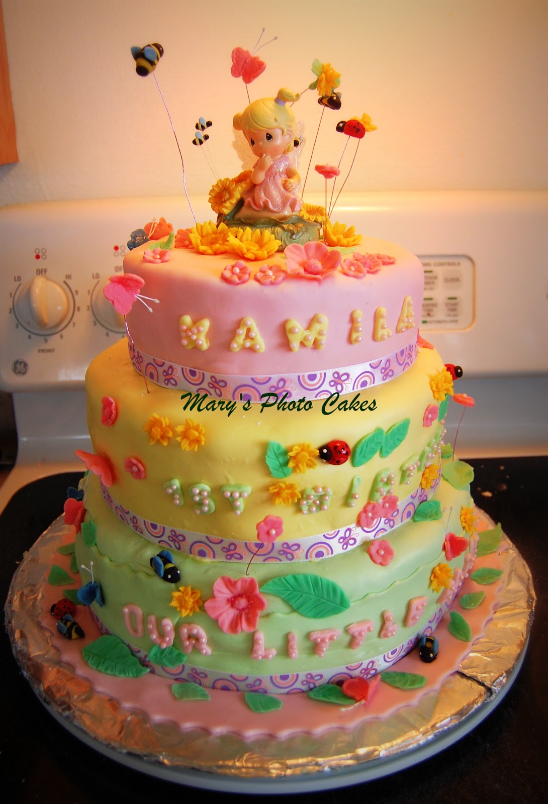 1 Year Old Girl Birthday Cake