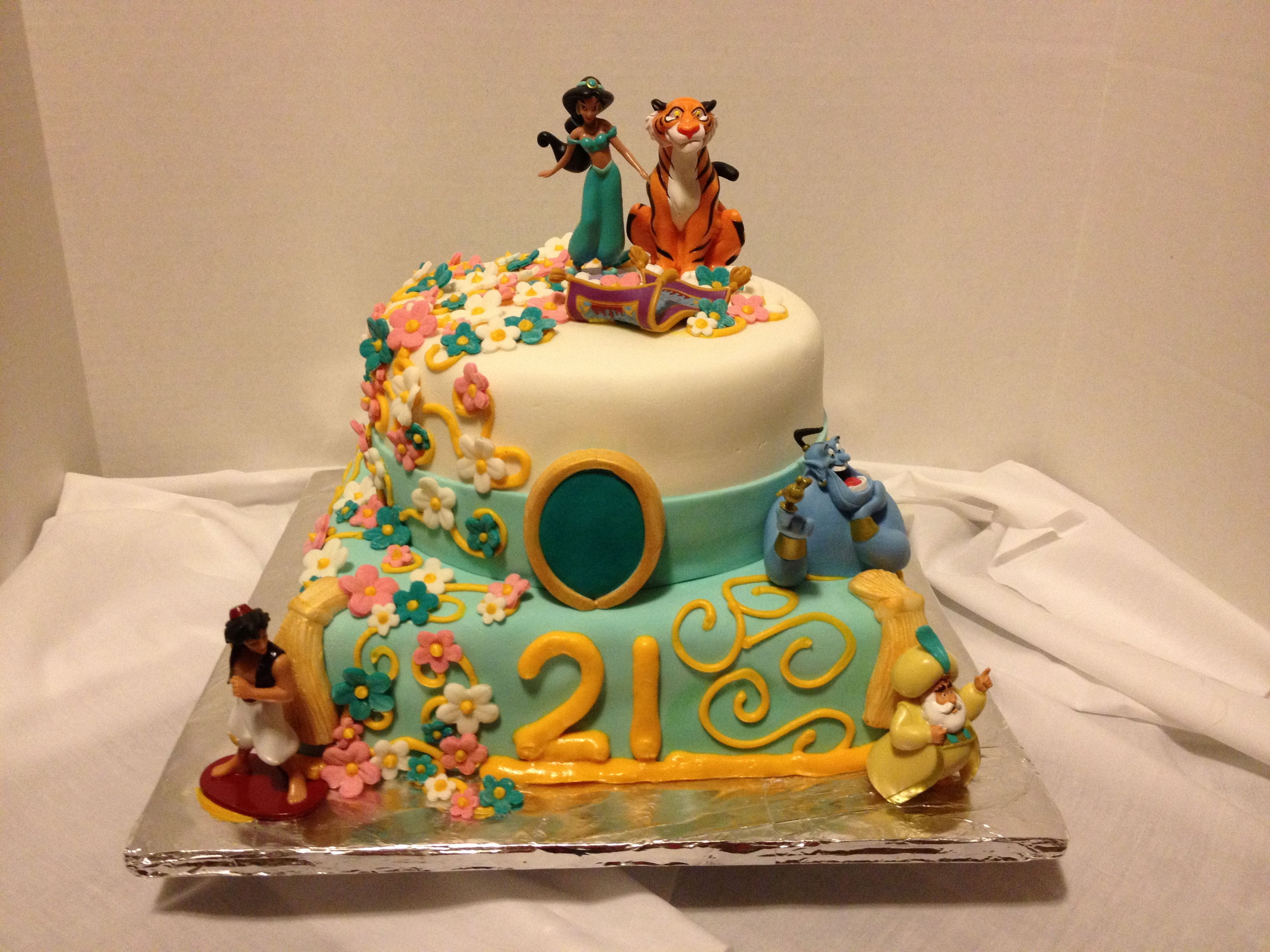 Aladdin Princess Jasmine Birthday Cake