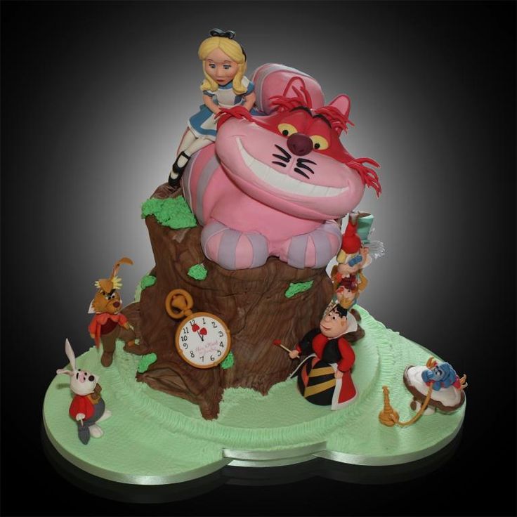 Alice in Wonderland Wedding Cake