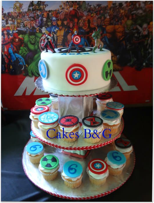 Avengers Birthday Cake Cupcakes