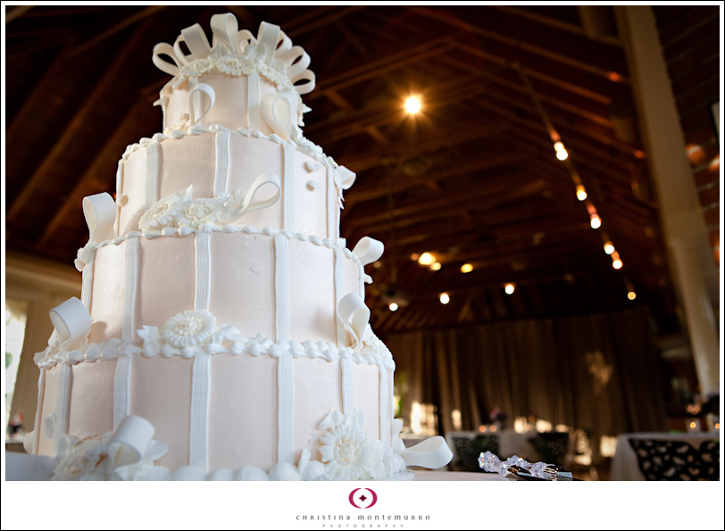 Big and Beautiful Wedding Cakes