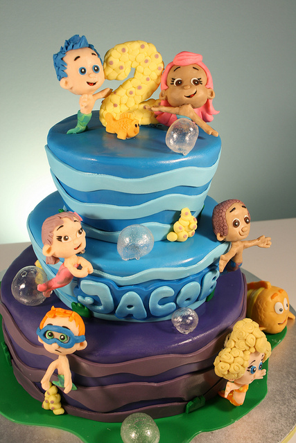 Bubble Guppies Birthday Cake