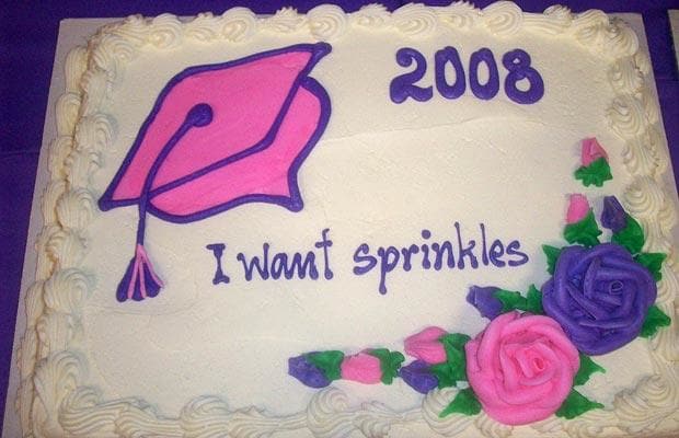 6 Photos of Birthday Cakes Gone Wrong