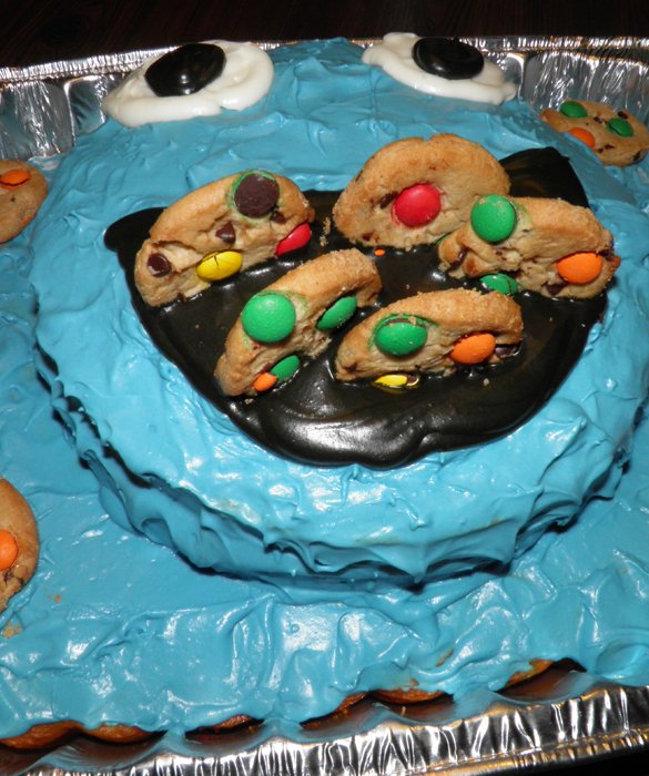 Cookie Monster Cake