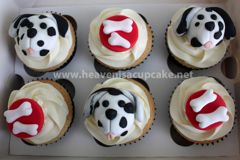 Dalmatian Cupcakes