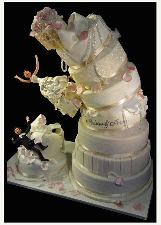 10 Photos of Christian Big Wedding Cakes