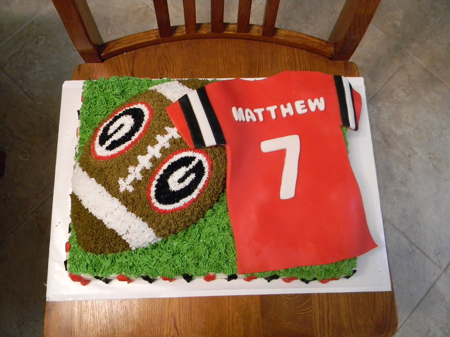 Georgia Bulldog Football Cake