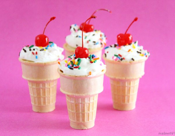 Ice Cream Sundae Cupcakes