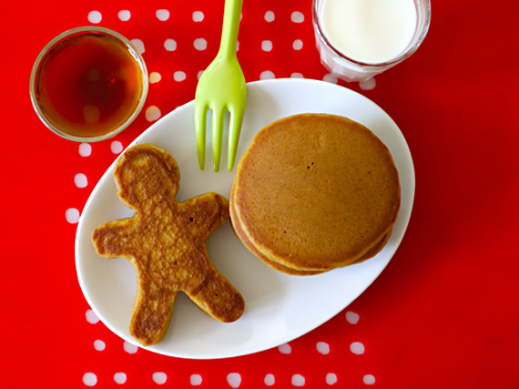 5 Photos of Gingerbread Man Pancakes