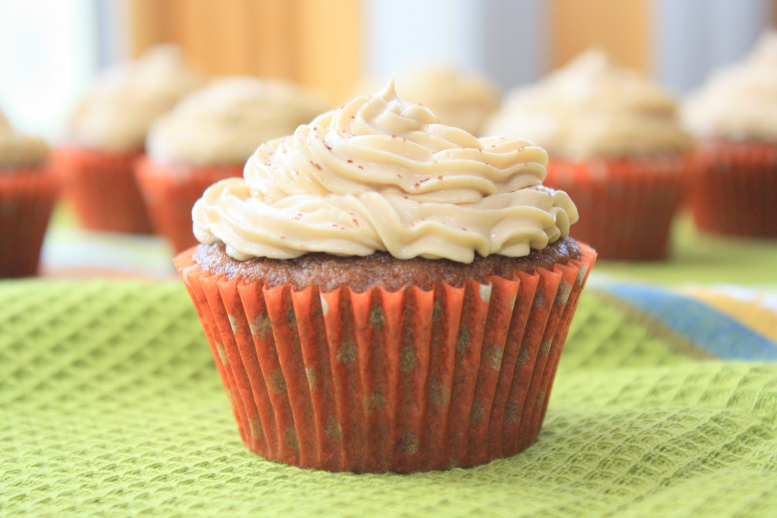 Pumpkin Spice Latte Cupcakes