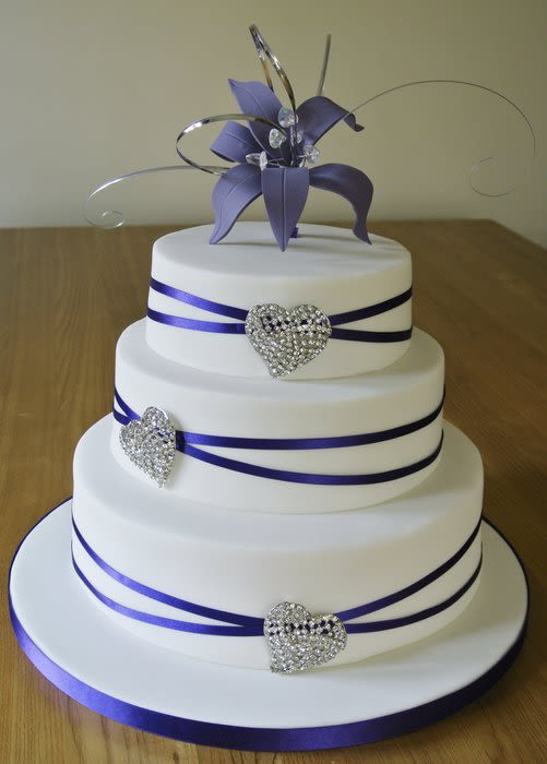 5 Photos of Fruit Cakes Purple And White