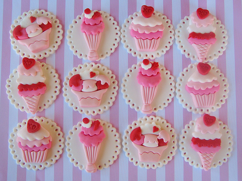 Valentine Ice Cream Cupcakes